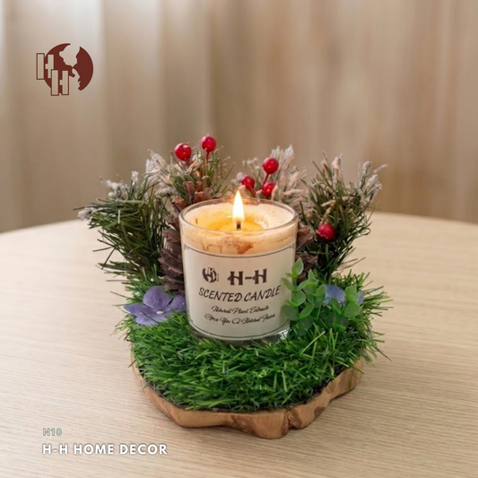 [N10]H-H Natural Scented Candle with Handcrafted Rustic Wood Base – Winter Forest & Pinecone Decor