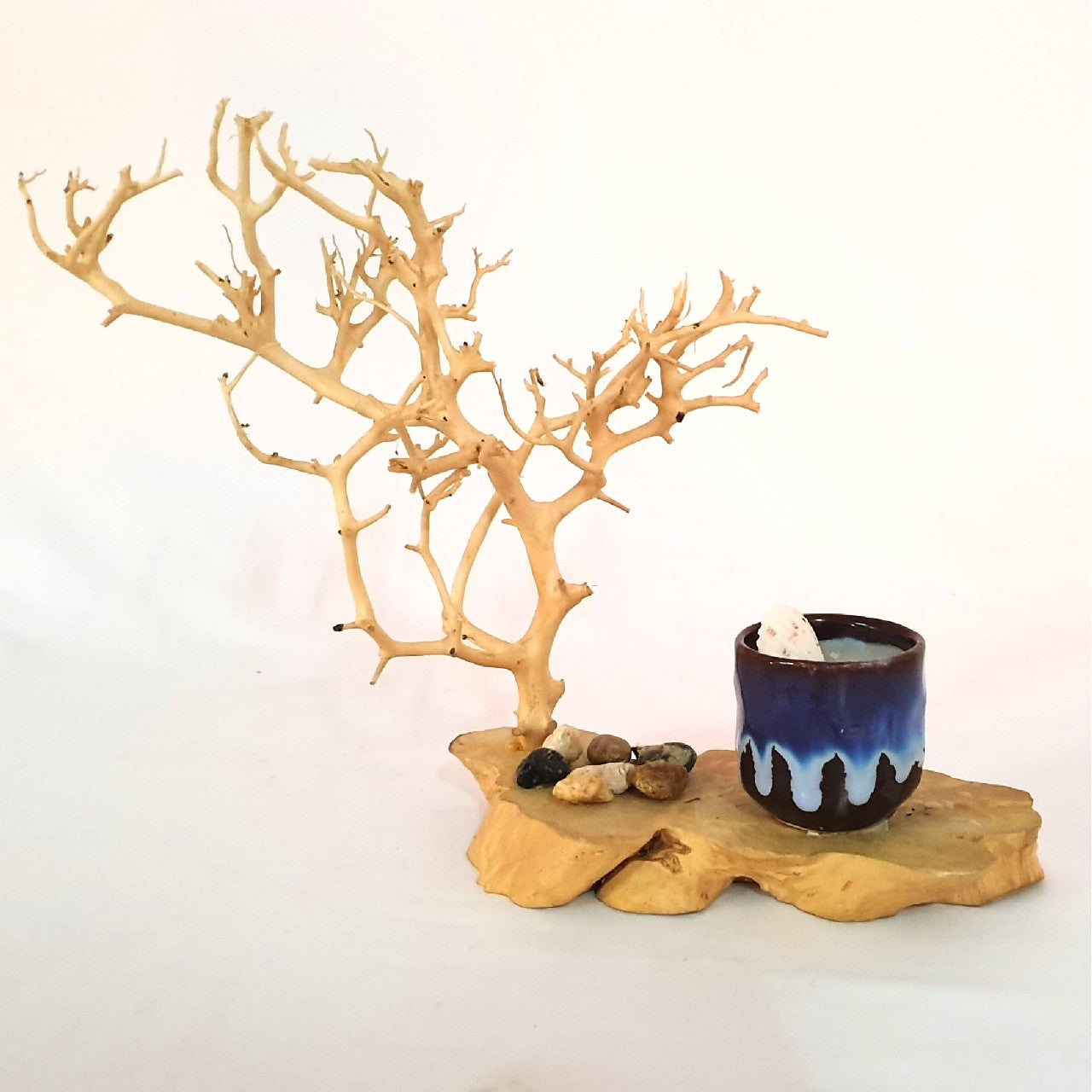 The set of Candle Holder, Scented Candle and Set of 6 Saver Scented Candle ; rustic candle holder ; rustic candle base